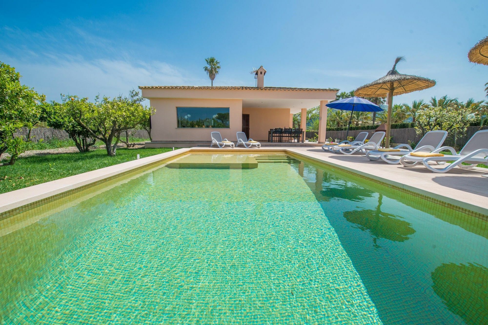 Villa Segue Nou